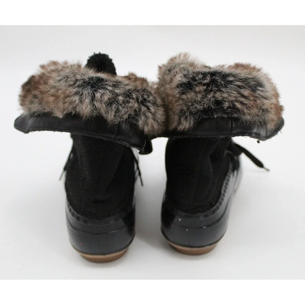 JustFab Ghita Black Duck Boots Faux Fur Trim Lace Up Winter Snow Boots SZ 9 FLAW